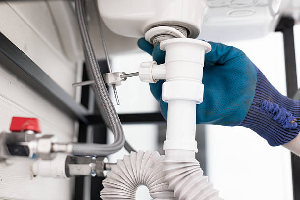 Reliable Emergency Plumber contractor in Badger, CA by Masters Plumbing Service